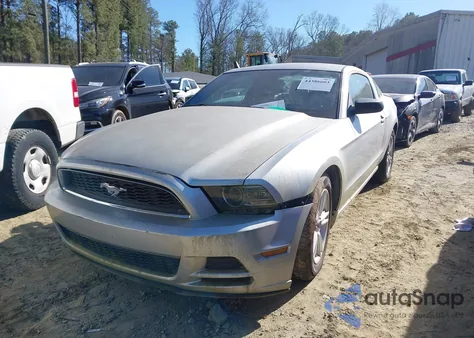 2013 Ford Mustang V6 z USA, uszkodzony, nr VIN 1ZVBP8AM4D5279012